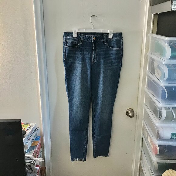 GAP Women's Denim Universal Mid-Rise Jegging - Size 33/16 Tall - Picture 1 of 7